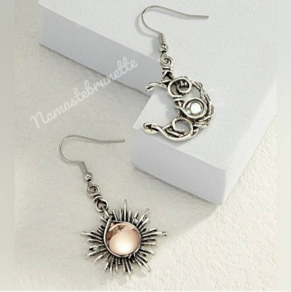 Sun & Moon Silver Wire Wrapped Stone Dangle Drop Earrings - Picture 5 of 15